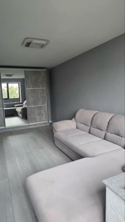 Вільна 1 кмн квартира Юзр,вул Сумгаітська - фото 1