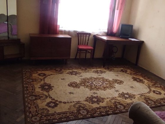 Терміново здається 2 км квартира р-н Чкалова, ключі! Черновцы