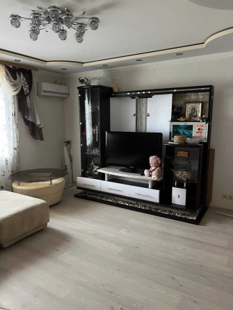 Оренда 2-х кімнатної в новобудові, після клінінга. - фото 1