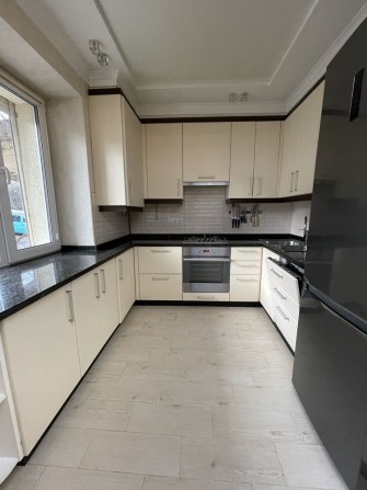 3 кімнатна вулиця Скальда поруч з парком Жовтневим - фото 1