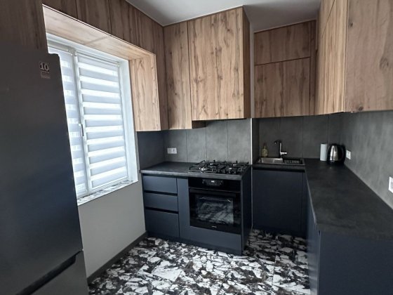 Здається однокімнатна новобудова  по вул героїв майдану Чернівці