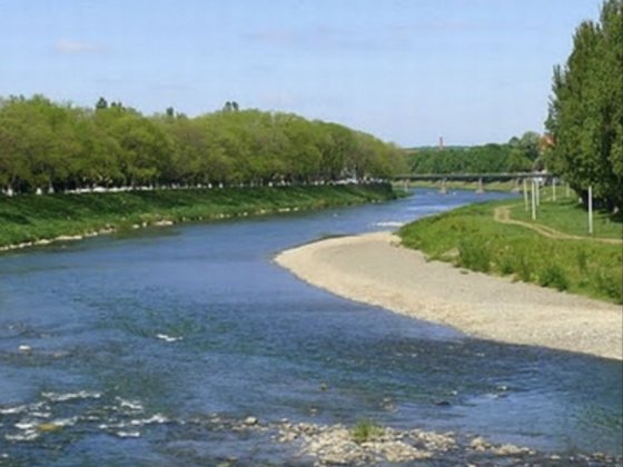 Оренда 2 кі-ної квартири з краєвидом на Річку/ Газ Ужгород