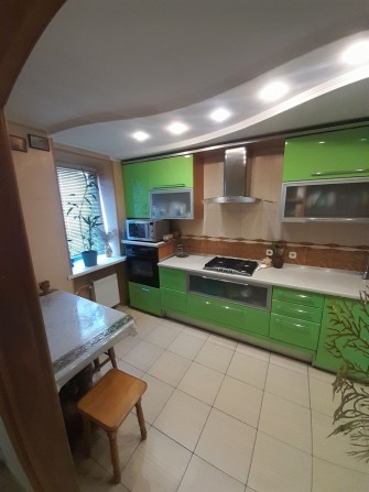 Оренда 3-х кімнатної в новобудові ПЗР - фото 1