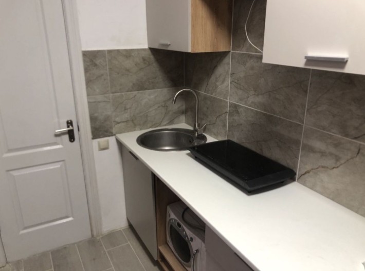 Здається 2 кімната квартира Момота - фото 1