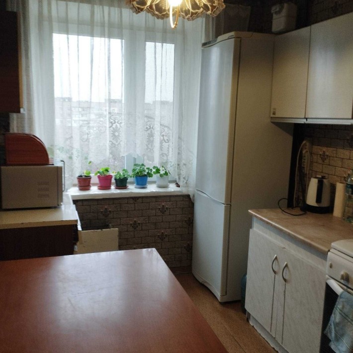 Сдам 4-х комнатную квартиру. - фото 1