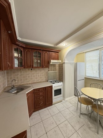 Оренда 3-х кімнатної квартири. Вулиця Скальда (Комарова) - фото 1