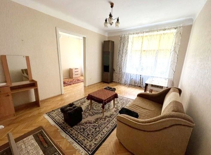 Оренда 2 КІМНАТНОЇ  квартири  в ХОРОШОМУ районі - фото 1