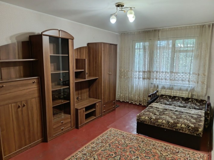 Оренда 1 кімнатна без комісії, є світло, вільна з 20.02 - фото 1