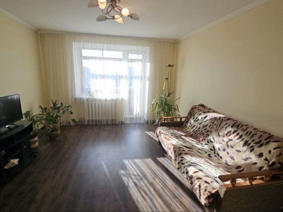 Здається в оренду 2х кімнатна квартира по вул.Щербанюке Черновцы