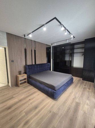 Оренда великої,просторої 3-х кімнатної /100кв - фото 1