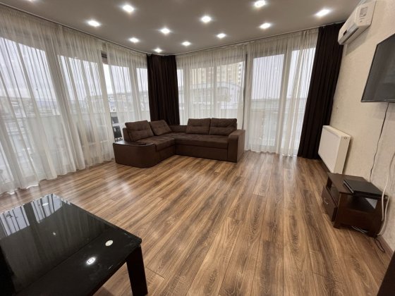 Оренда великоі 3х кімн. квартири біля гот. Ужгород Ужгород