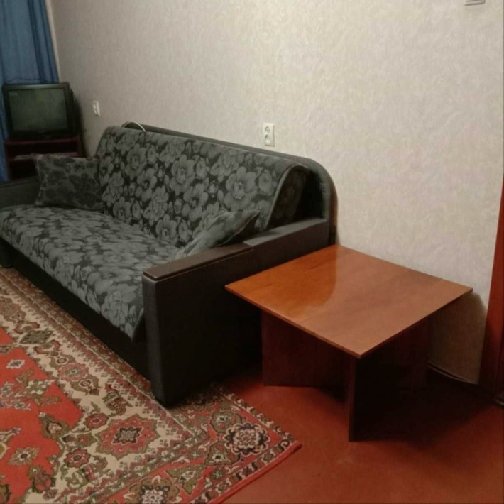 Сади 2 поруч трц Паравоз вільна квартира - фото 1