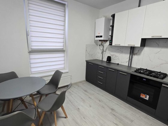 Здається простора 1,5-кімнатна квартира в центрі Ужгорода, вул. Сечені Ужгород