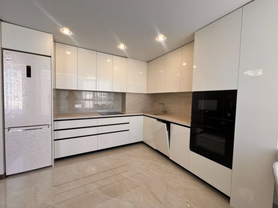 2 -х кімнатна квартира в самому центрі Черкассы