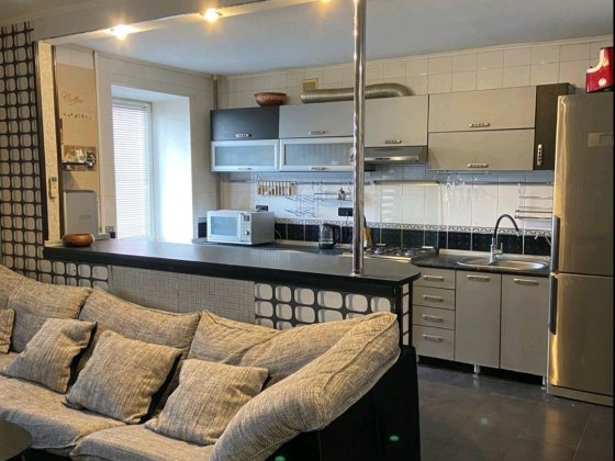 Здається 2 кімнатна квартира , П ятикути ( Гетьмана Полуботка), центр! Чернигов