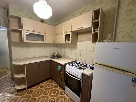 Здам в оренду 1к 37м2, Махова (Жолудева)1а Київ