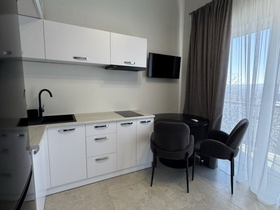 Здається 1 новобудова центр міста Чернівці