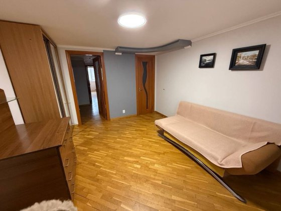 Оренда 1к чешки, ГЕРОЇВ МАЙДАНУ (ПАРК ЖОВТНЕВИЙ), ГАЗОВИЙ котел, все є Чернівці