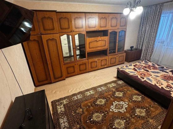 Оренда 2 кімнатна квартира метро Мінська 3 хвилини Київ