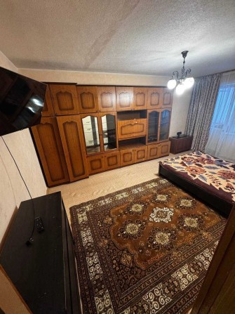 Оренда 2 кімнатна квартира метро Мінська 3 хвилини - фото 1