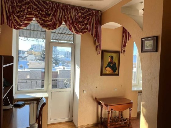 Оренда 2-кім. квартири, вул. Рейтарська, 26 (Золоті Ворота) Київ