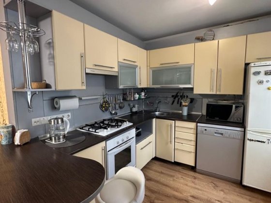 Здам 3х кімнатну, НЕБЕСНОЇ СОТНІ (ФОРМАРКЕТ), ПОСУДОМИЙНА, кондиціонер Черновцы