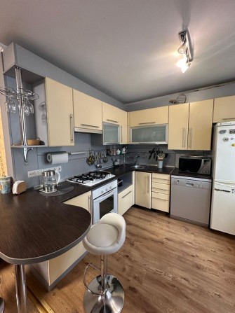 Здам 3х кімнатну, НЕБЕСНОЇ СОТНІ (ФОРМАРКЕТ), ПОСУДОМИЙНА, кондиціонер - фото 1