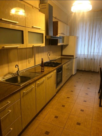 Оренда двох кімнатної квартири в новобудові - фото 1