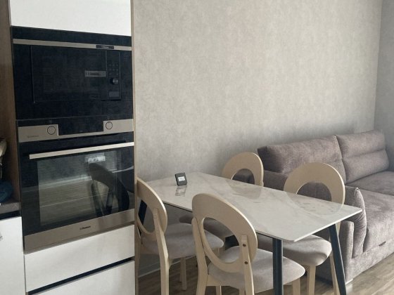 Оренда двокімнатної квартири в новобудові в самому центрі міста! Черкассы