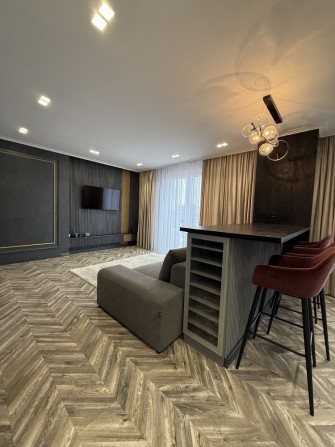 Оренда 2 кімнатної к-ри біля Парку Боздош - фото 1