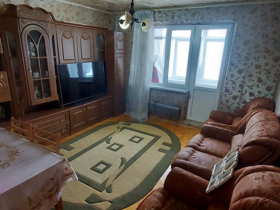 Оренда 3-х кімнатної квартири по вул.Руська 223 а Черновцы