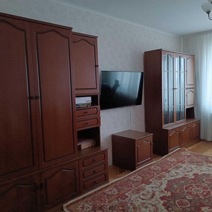 ГАЗ, ВОДА, ОПАЛЕННЯ -Є Ореда 2-квартири по вул.Райдужній (буль.Перова) - фото 1