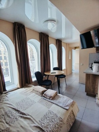 Поділ метро Контрактова плоша - фото 1