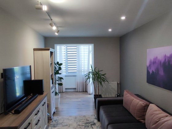 Здається 2-кімн. нов-ва в ЖК  "Кришталеве озеро" з меблями та технікою Черновцы