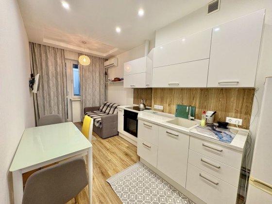 Оренда 1-кімн. Генератори Є, вода і опалення Є! до.м.Мінська 10 хв. Київ