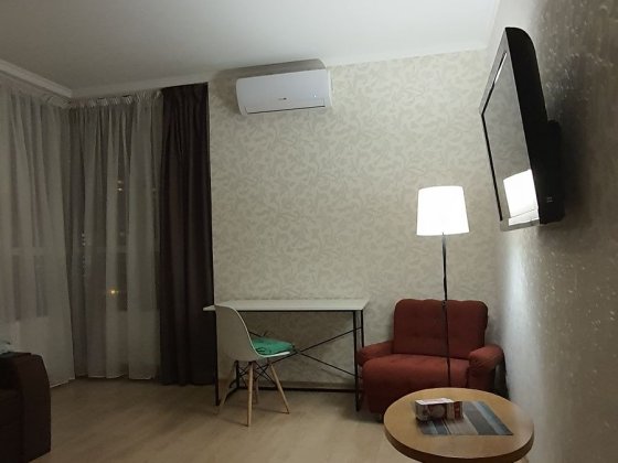 Ціну знижено! Оренда 1 кімн. квартира біля м.Чернігівська Киев