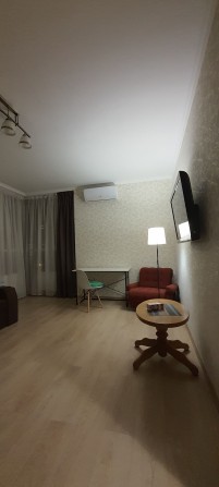 Ціну знижено! Оренда 1 кімн. квартира біля м.Чернігівська - фото 1