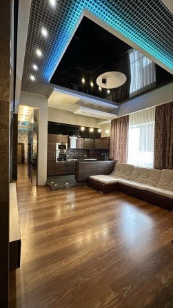 2к квартира. Центр - Казбет, Шевченка 150 - фото 1