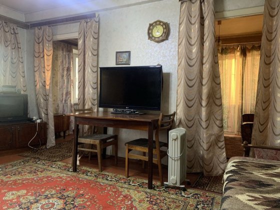 Аренда 4кв. 78м. Газ. 4этаж Ул.Героев Полка Азов 3. Метро 10мин ходьбы Киев