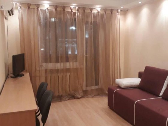 Оренда 1к квартири метро Університет Киев