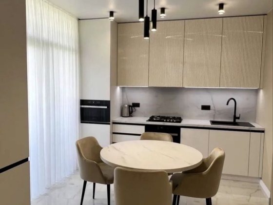 Оренда 1.5-кімн квартири біля парку Ужгород