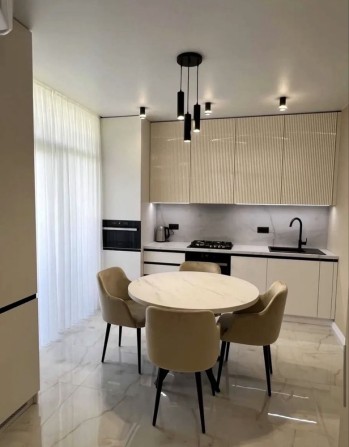 Оренда 1.5-кімн квартири біля парку - фото 1