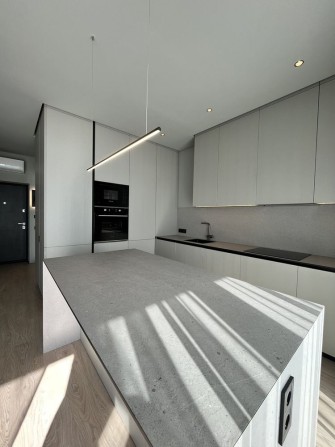 Оренда 1 кімнатної сучасної дизайнерської квартири в новобудові - фото 1