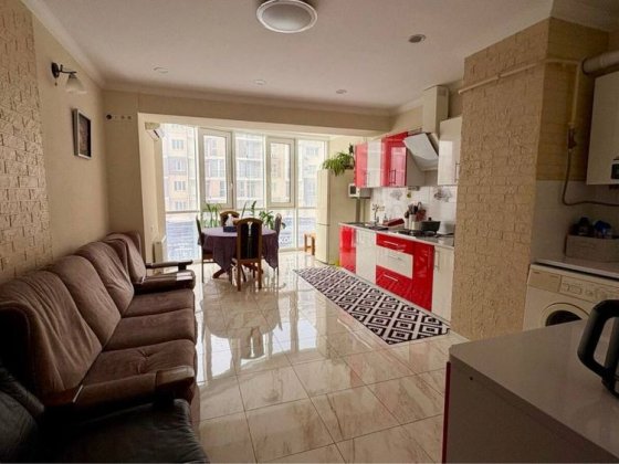 Здам 2х НОВОБУДОВУ, ГЕРОЇВ МАЙДАНУ (ТЦ Майдан), є АКУМУЛЯТор+інвертор! Черновцы