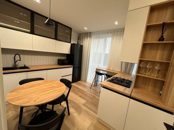 Здається 2кімн.квартира в новобудові вул.Мініна р- н. ТЦ Майдан Черновцы