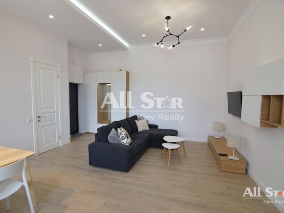 Оренда 2к квартири на вул. Мала Житомирська 16/3, відкритий балкон Київ