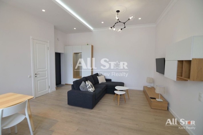 Оренда 2к квартири на вул. Мала Житомирська 16/3, відкритий балкон - фото 1