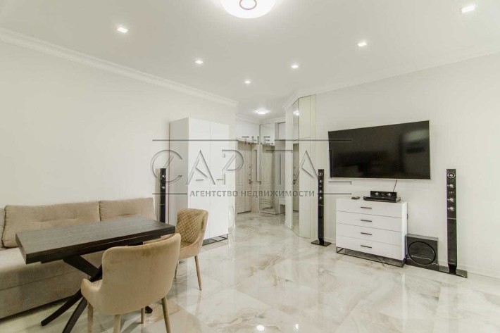 Аренда квартиры ЖК Carnegie Tower ЦЕНТР Печерский рн - фото 1