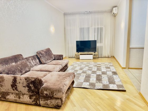 Оренда 3-к квартири в Печерському районі Киев