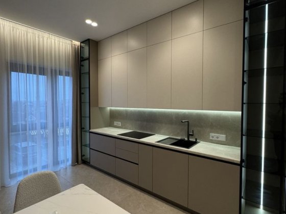 Перша здача. Оренда 2кім квартири. Тераса + паркомісце Ужгород